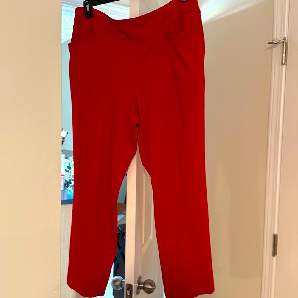 Cato Womens Red Hi-Rise Straight Leg Pants Size 18/20W Petite. No tags but New.